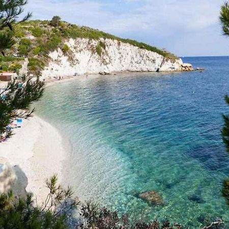 Appartamento Spiagge Bianche Portoferraio Exterior photo